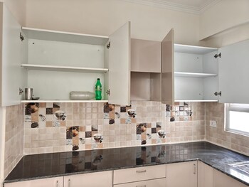 Amrapali Verona Heights