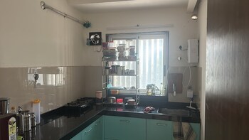 Pg for Rent in Worli, Mumbai