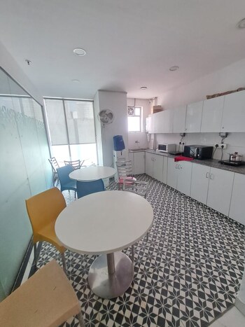Office Space for Rent in Sector 63, Noida