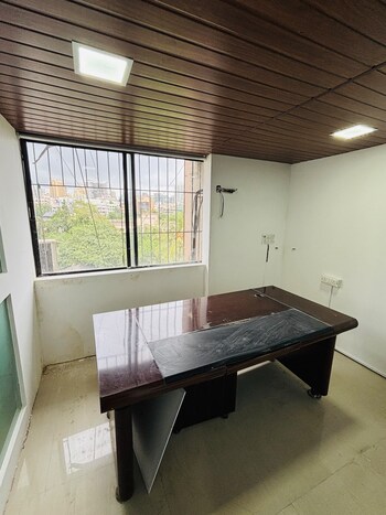 Office Space for Rent in Malad West, Mumbai