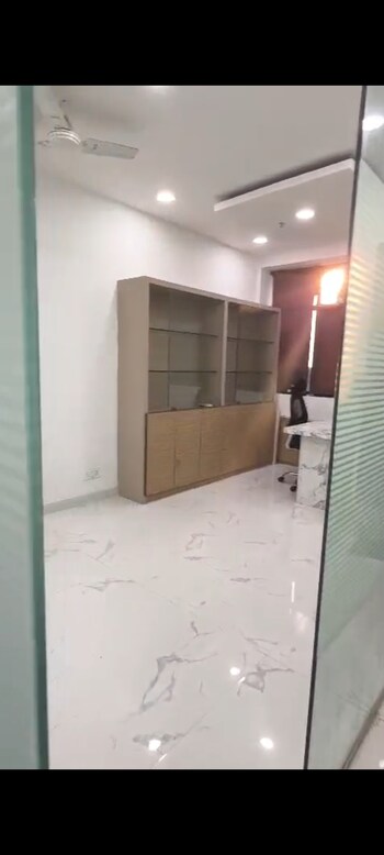 Office Space for Rent in Netaji Subhash Place, Delhi
