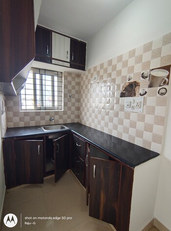 2 BHK Builder Floor for Rent in Hsr Layout Sector 2, Bangalore