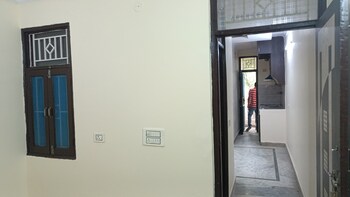 1 BHK Builder Floor for Rent in Vaishali Sector 3, Ghaziabad