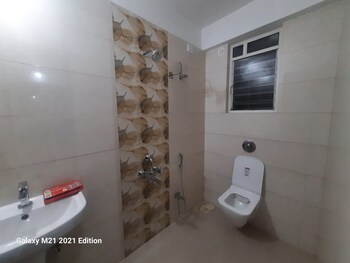 2 BHK Flat for Rent in Dhanori, Pune