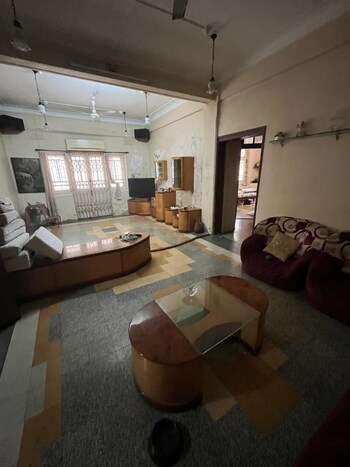 3 BHK Flat for Sale in Colaba, Mumbai