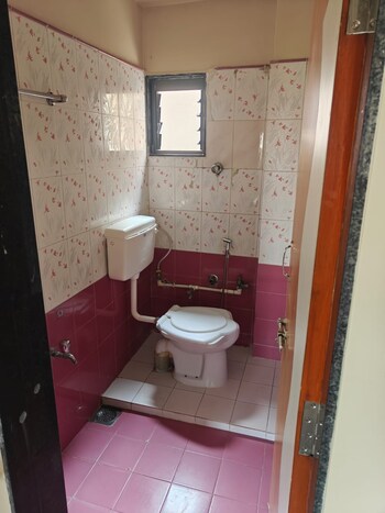 3 BHK Flat for Rent in Vraj Vihar, Ahmedabad