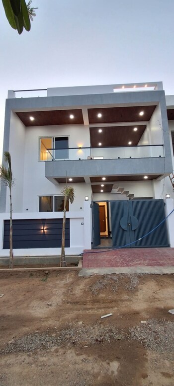 Arsha Madhav Greens