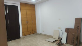 3 BHK Builder Floor for Rent in Kalkaji, Delhi