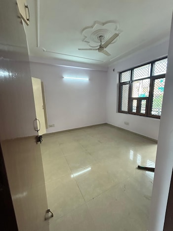 3 BHK Builder Floor for Rent in Sector 45, Gurgaon