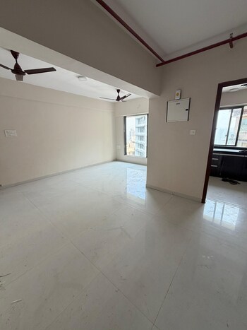 2 BHK Flat for Rent in Dadar West, Mumbai