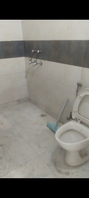 Bathroom in 2 BHK Builder Floor at Sector 45 – for Rent