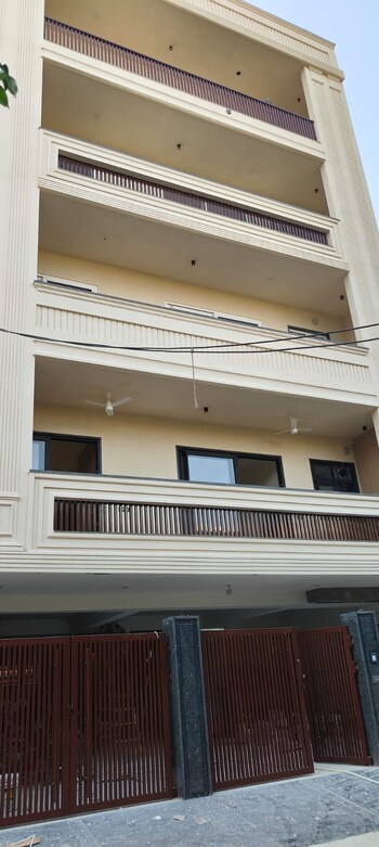 3 BHK Builder Floor for Rent in Sector 51, Gurgaon
