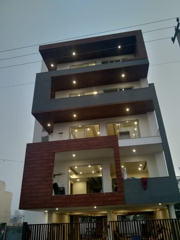 1.5 BHK Builder Floor for Sale in National Zoological Park, Delhi