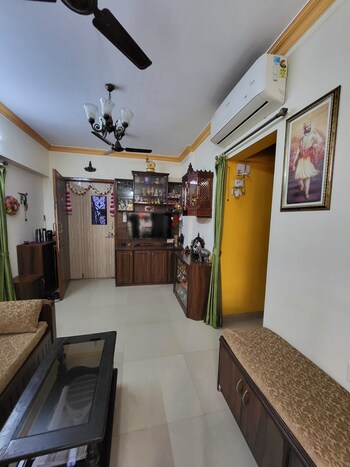 1 BHK Flat for Sale in Goregaon West, Mumbai