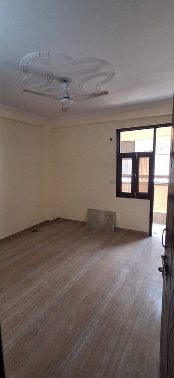 2 BHK Builder Floor for Rent in Chattarpur, Delhi