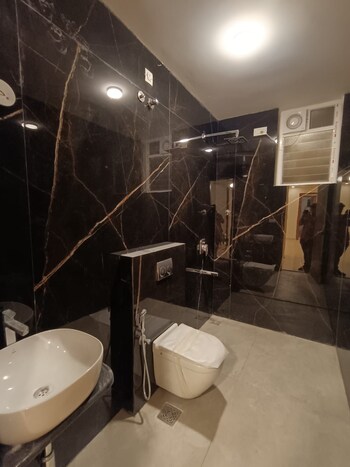 3 BHK Flat for Rent in Cooke Town, Bangalore