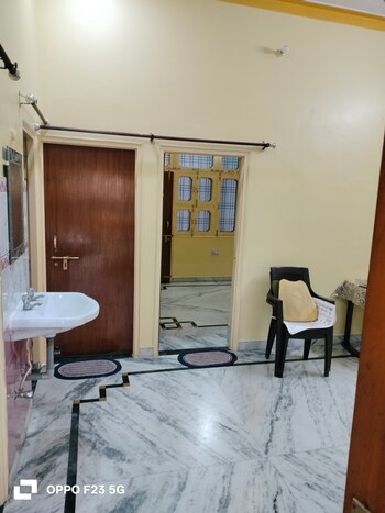2 BHK Builder Floor for Rent in Vikrant Khand, Lucknow