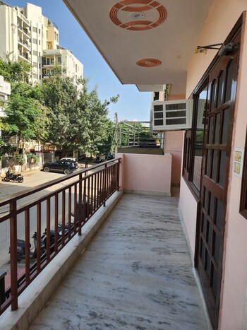 2 BHK Builder Floor for Rent in Sector 47, Gurgaon