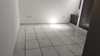 3 BHK Builder Floor for Rent in Safdarjung Enclave, Delhi
