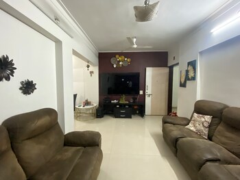 Vakratunda Residency