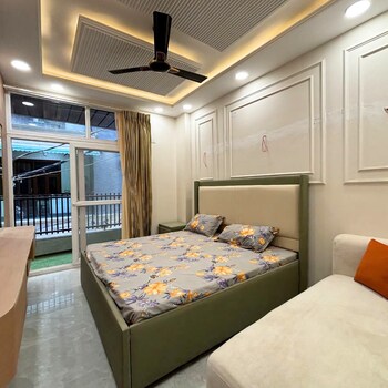 3 BHK Builder Floor for Sale in Uttam Nagar, Delhi