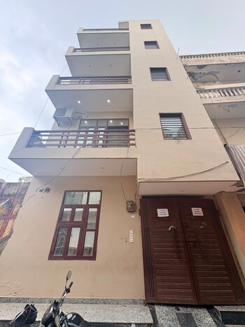 4 BHK House for Sale in Subhash Nagar, Gurgaon