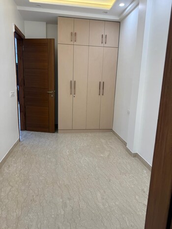 2 BHK Builder Floor for Rent in Saket, Delhi