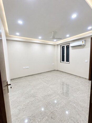 5 BHK Builder Floor for Rent in Sushant Lok I, Gurgaon