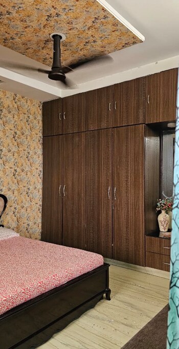 3 BHK Builder Floor for Sale in Rohini Sector 25, Delhi