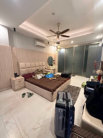 3 BHK Builder Floor for Rent in Sector 57, Gurgaon