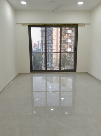 2 BHK Apartment For Rent in Sati Darshan Apartment in Malad West, Mumbai