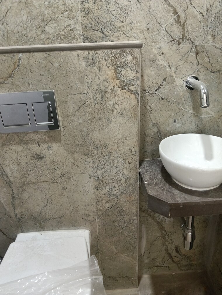 Bathroom, sati-darshan-apartment 2 Bedroom 840 Sq.Ft. Apartment In Malad West Mumbai 10748912