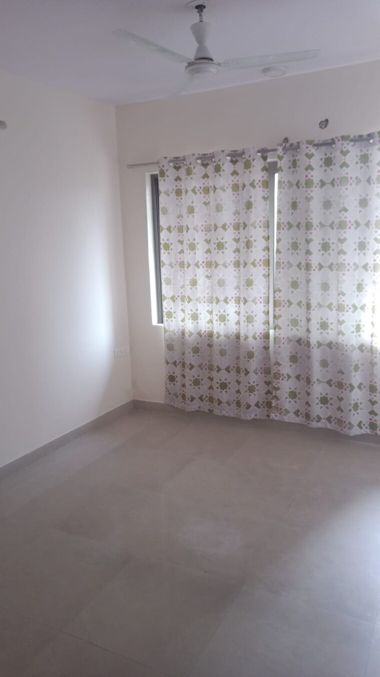 Room, bhimjyani-verraton 2.5 Bedroom 800 Sq.Ft. Apartment In Manpada Thane 10747117