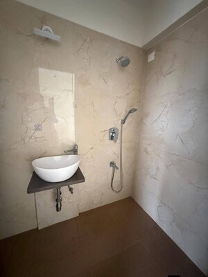 Bathroom in 4 BHK Apartment at SD Astron Tower, Kandivali East – for Rent