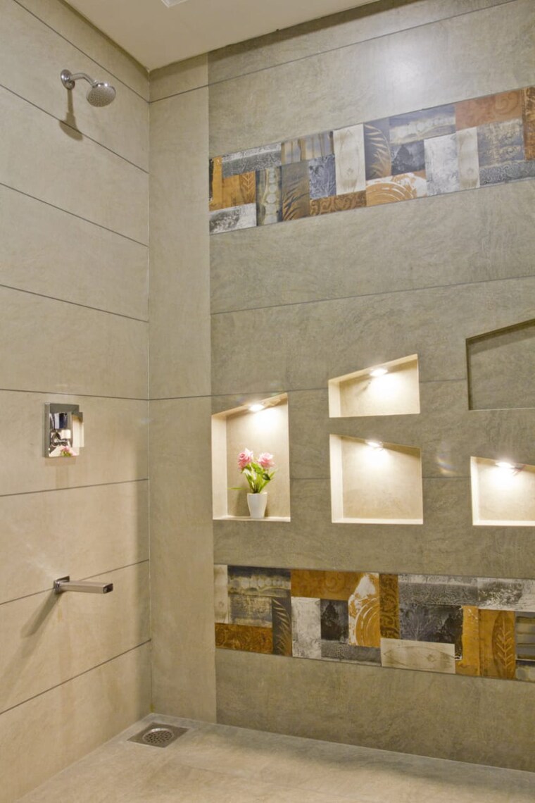 Bathroom, vesu 4 Bedroom 4450 Sq.Ft. Apartment In Vesu Surat 10748958