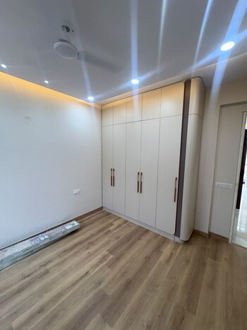 Signature Global City