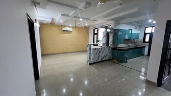 3 BHK Flat for Rent in Pir Machalla, Zirakpur