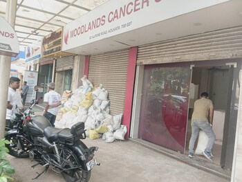 Showroom for Rent in Camac Street, Kolkata