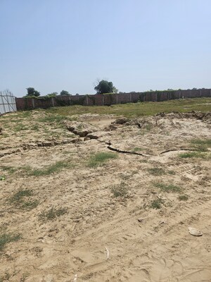  Plot For Sale in Mathura Cantonment
