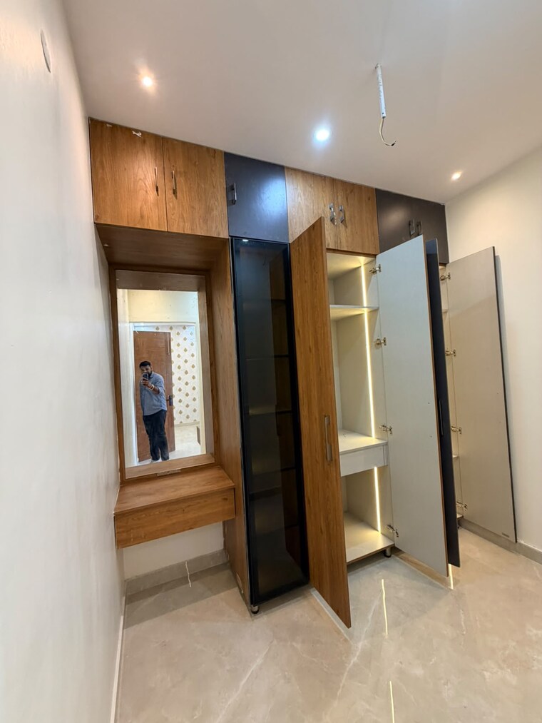Room, sector 124 3 Bedroom 90 Sq.Yd. Independent House In Sector 124 Mohali 10749778