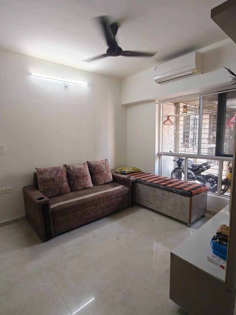 Living Room, lodha-amara 5 Bedroom 1500 Sq.Ft. Apartment In Kolshet Road Thane 10749784