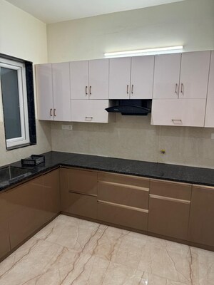 Kitchen in 2.5 BHK Builder Floor at Sector 65 – for Rent