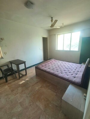 Bedroom in 1 BHK Apartment at Hiranandani Meadows, Manpada – for Rent