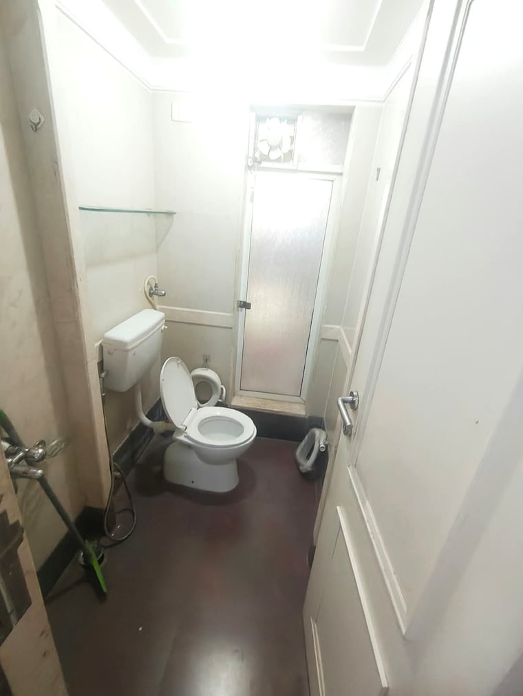 Bathroom, hiranandani-meadows 1 Bedroom 700 Sq.Ft. Apartment In Manpada Thane 10749818