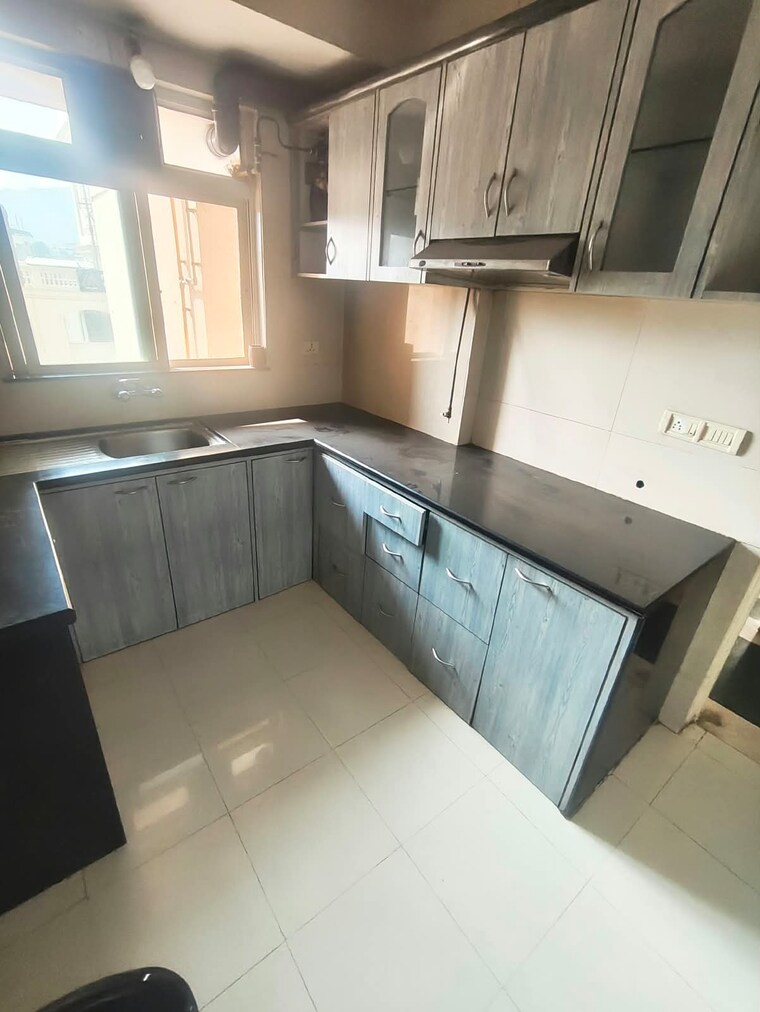 Kitchen, hiranandani-meadows 1 Bedroom 700 Sq.Ft. Apartment In Manpada Thane 10749818
