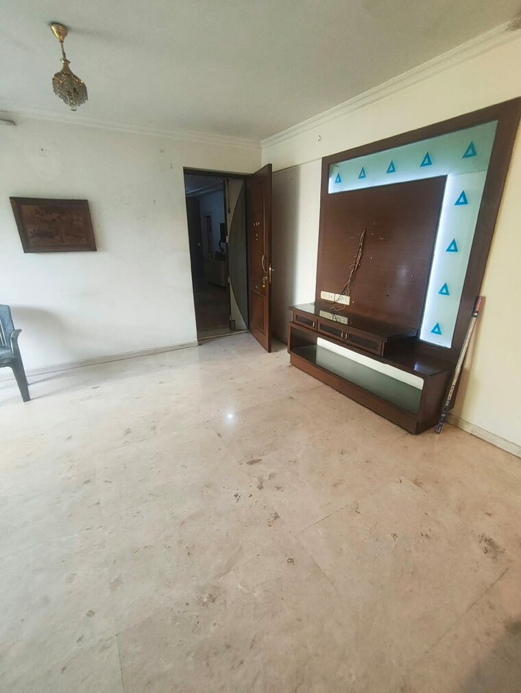 Room, hiranandani-meadows 1 Bedroom 700 Sq.Ft. Apartment In Manpada Thane 10749818
