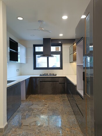 4 BHK Builder Floor for Sale in Pitampura, Delhi