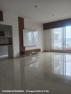 Room in 3 BHK Apartment at Rishita Mulberry Heights, Sushant Golf City – for Sale