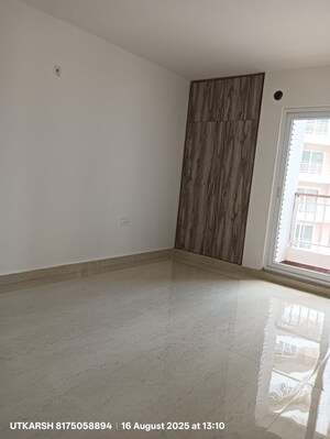 Room in 3 BHK Apartment at Rishita Mulberry Heights, Sushant Golf City – for Sale