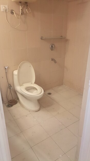 Pareena Laxmi Apartments
